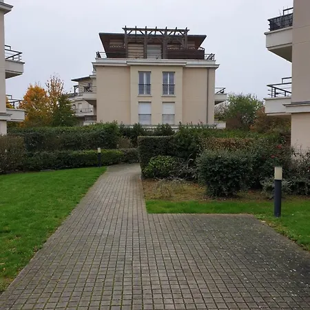 Eden Park Luxe Montévrain